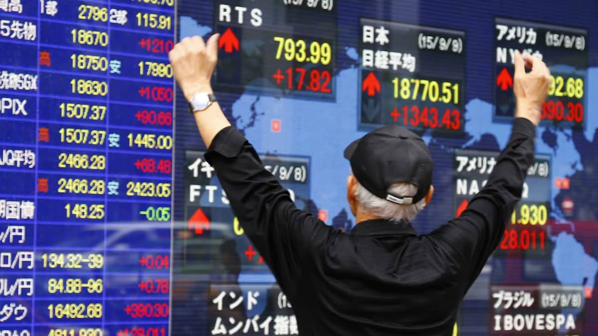 "Japan Stocks Tumble Over 10%: Bear Market Confirmed Amidst Asia's Market Meltdown"