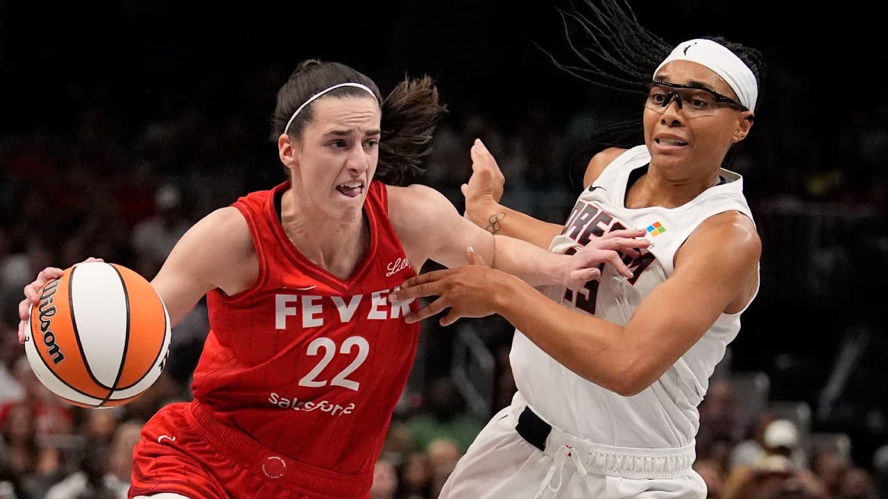 1"Caitlin Clark's Grit: Battling Through Injury to Tie WNBA Rookie Record in Fever's Victory"